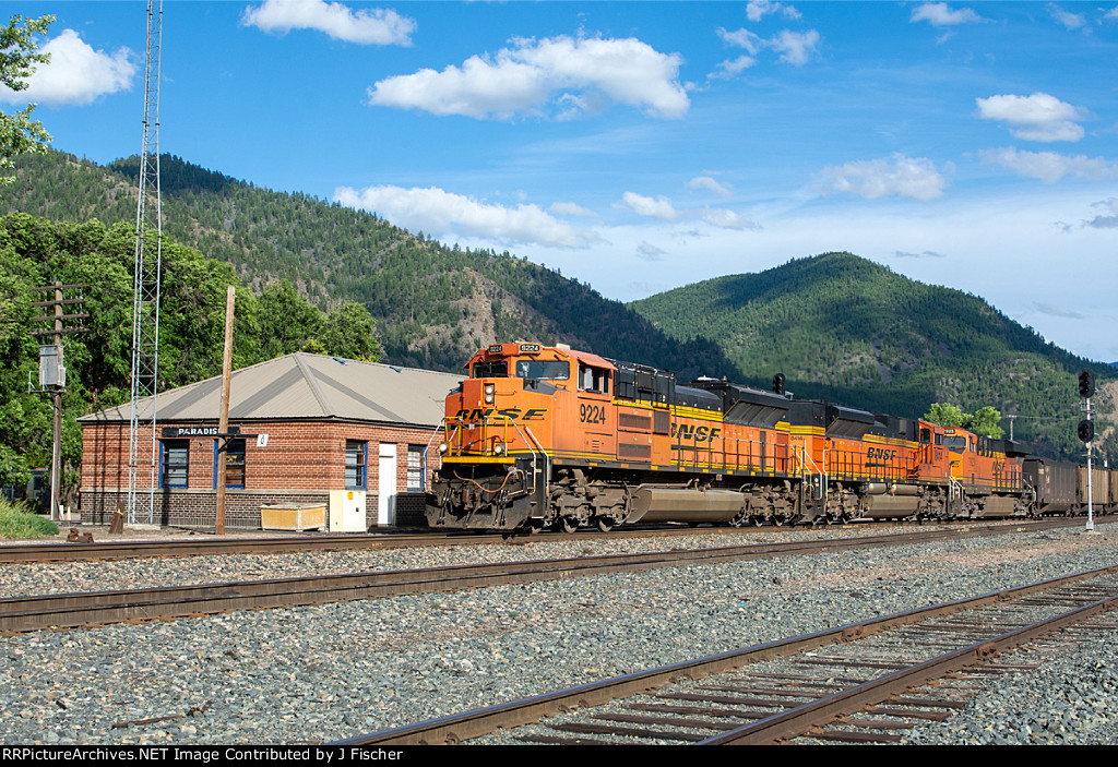 BNSF 9224